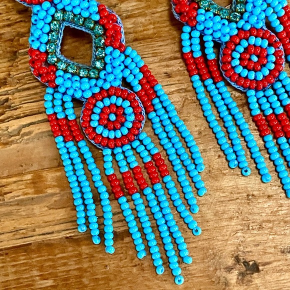 🌺🎉HP🎉🌺 NWT Deepa Gurnani Beaded Chandeliers - Picture 11 of 16